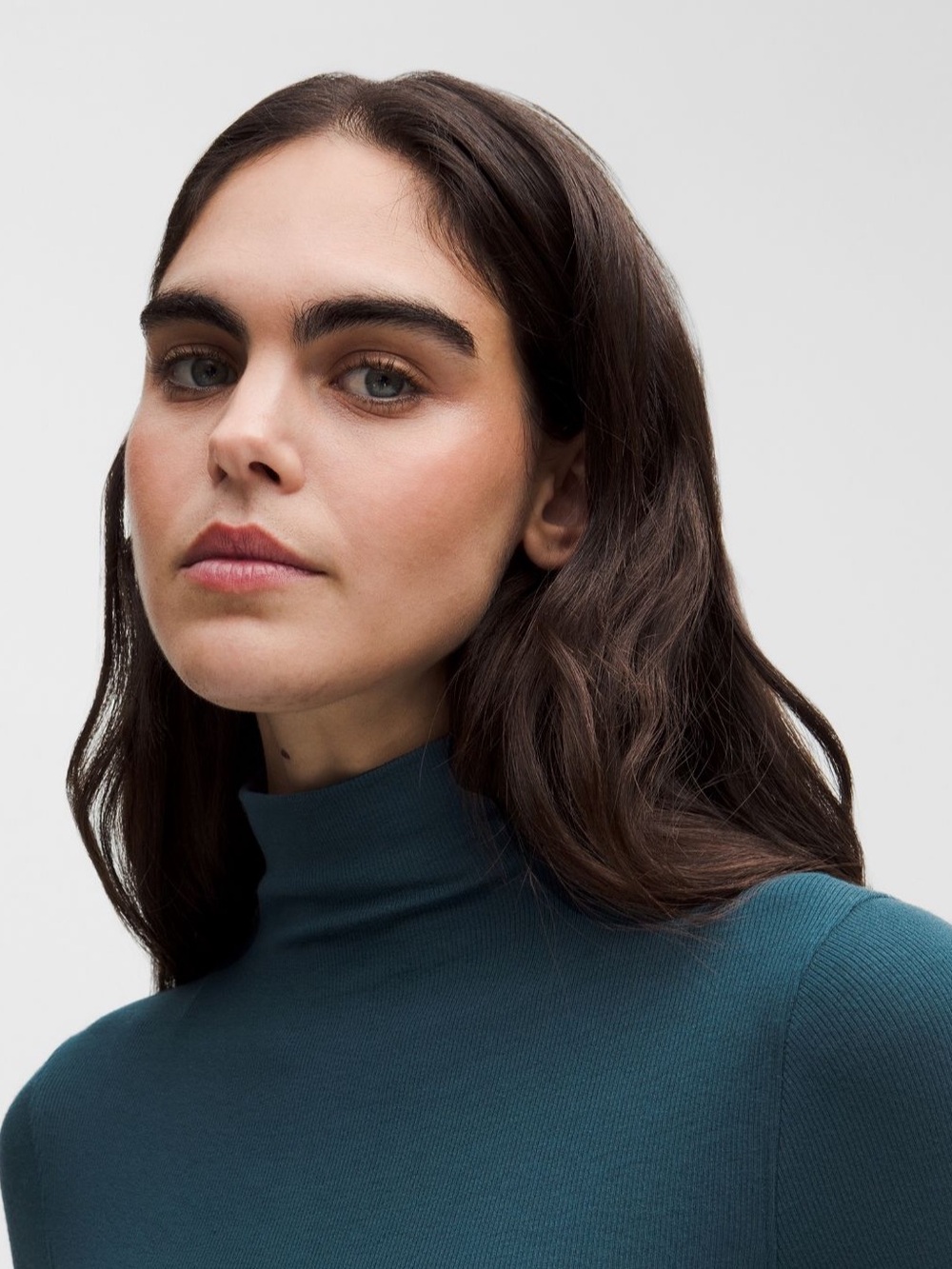 🔥LULULEMON Hold Tight Turtle Neck Long Sleeve INDOCHINE BLUE - Picture 4 of 8
